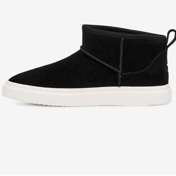 UGG Women's Alameda Mini Boot Sheepskin Sneakers in Black Size 5 New - Picture 4 of 6